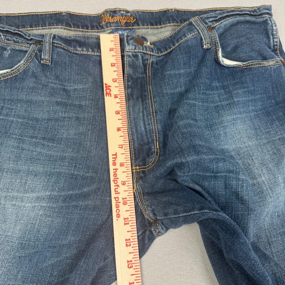 Wrangler Retro Slim Boot Jeans Mens 40x32 Blue Medium Wash Denim 77MWZBB